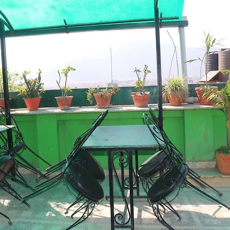 Simrika Homes Bed And Breakfast Катманду Экстерьер фото