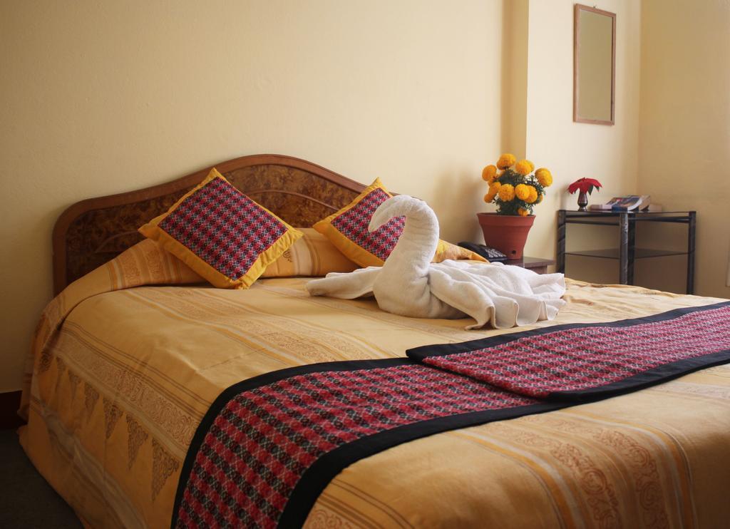 Simrika Homes Bed And Breakfast Катманду Номер фото